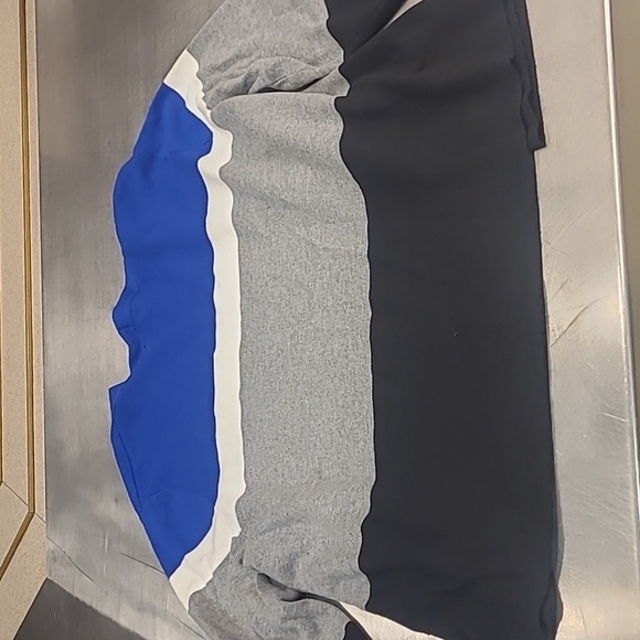 Colorblock Cardigan Sweater Liz Claiborne - Picture 5 of 5